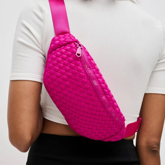 Aim High Belt Bag- Fuchsia